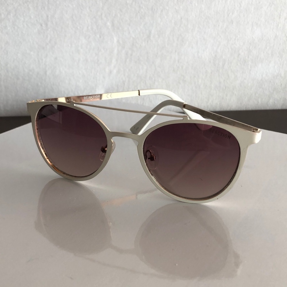 trendy sunglasses